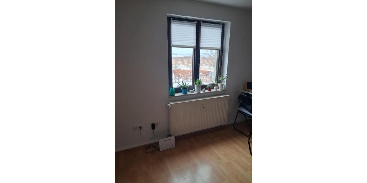 Erdgeschoßwohnung Gersdorf - 2 Zimmer, 55 m&sup2;, 380&euro; | Angebot:25448573