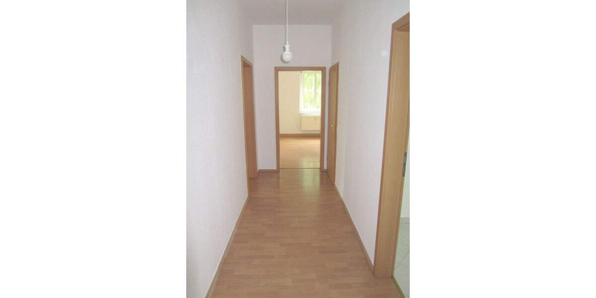 Etagenwohnung Zwickau Pölbitz - 3 Zimmer, 71 m&sup2;, 460&euro; | Angebot:25836124