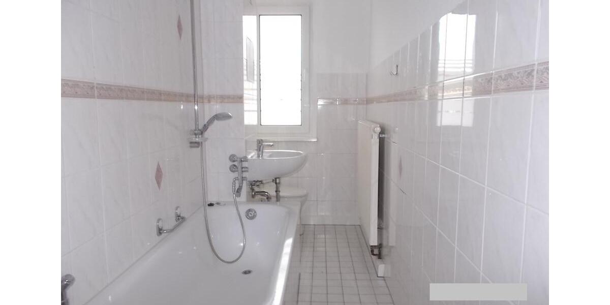 Etagenwohnung Ronneburg - 4 Zimmer, 67 m&sup2;, 390&euro; | Angebot:25900486