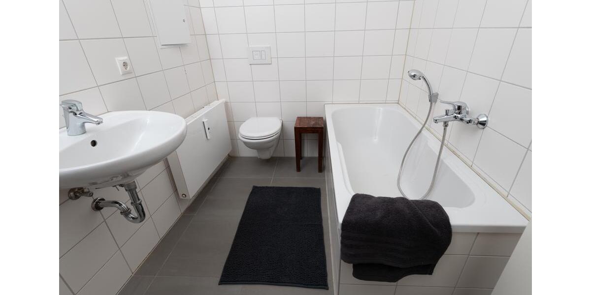 Etagenwohnung Werdau - 2 Zimmer, 57 m&sup2;, 290&euro; | Angebot:24953427
