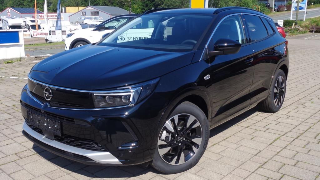 Opel Grandland (X) 11.000 km 34.990 &euro; Schneeberg 08289