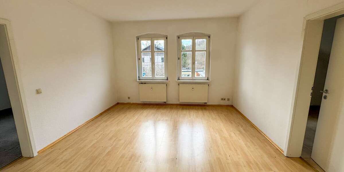 Etagenwohnung Zschorlau - 3 Zimmer, 76 m&sup2;, 344&euro; | Angebot:20103858