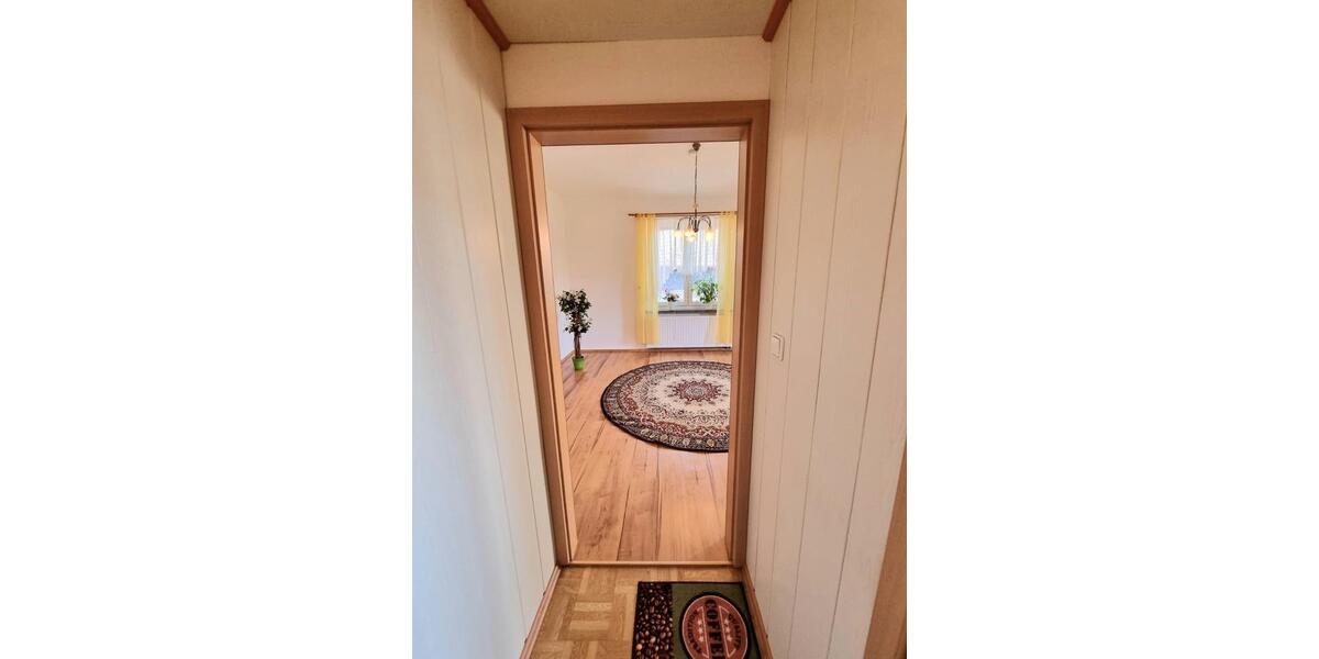 Etagenwohnung Gersdorf - 2 Zimmer, 50 m&sup2;, 355&euro; | Angebot:25723746