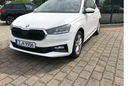 Skoda Fabia 8.500 km 19.750 &euro; Glauchau/ Sachsen 08371