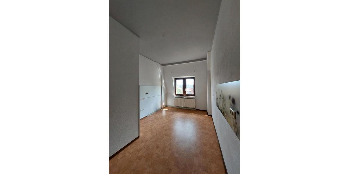 Etagenwohnung Zwickau Zwickau-Nord - 2 Zimmer, 51 m&sup2;, 390&euro; | Angebot:24804300