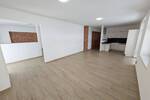 Etagenwohnung Zwickau Innenstadt - 2 Zimmer, 83 m&sup2;, 800&euro; | Angebot:25820188