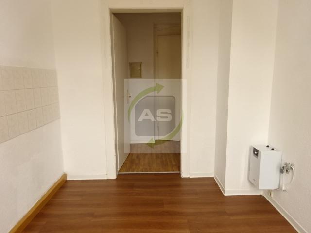 Etagenwohnung Werdau - 4 Zimmer, 96 m&sup2;, 550&euro; | Angebot:24714138