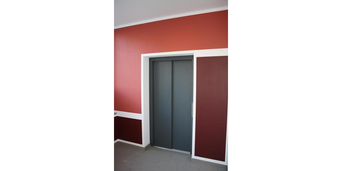 Erdgeschoßwohnung Crimmitschau - 2 Zimmer, 64 m&sup2;, 498&euro; | Angebot:21874254