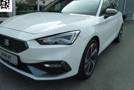 Seat Leon 44.071 km 20.990 &euro; Kirchberg/Saupersdorf 08107