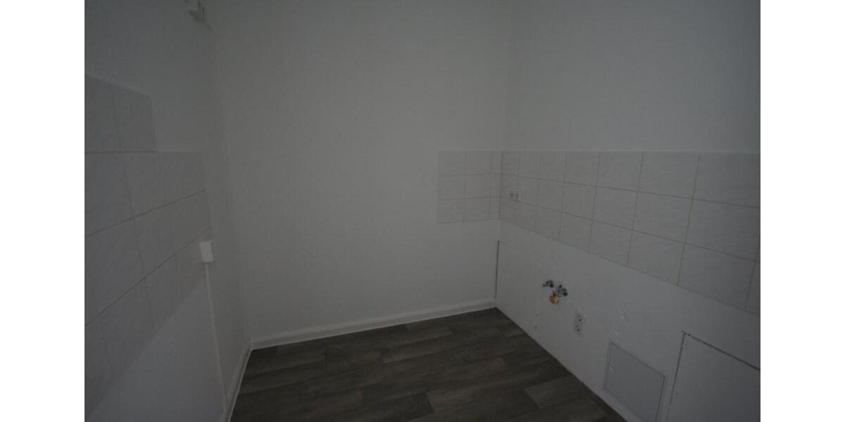 Etagenwohnung Hohenstein-Ernstthal Ernstthal - 4 Zimmer, 69 m&sup2;, 416&euro; | Angebot:25887101