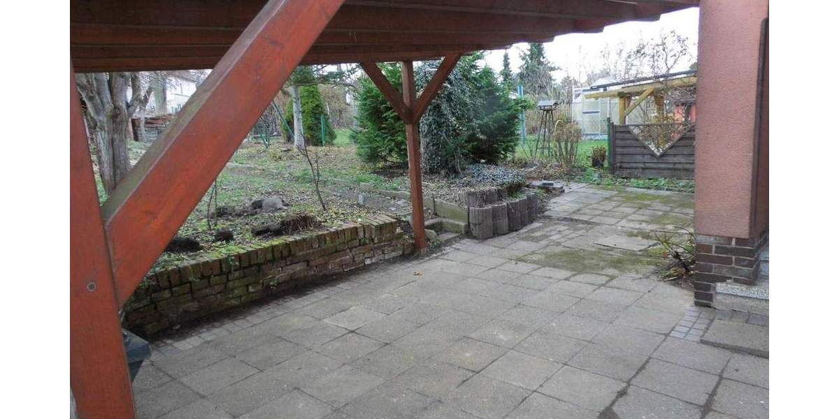 Einfamilienhaus Werdau - 4 Zimmer, 110 m&sup2;, 77.000&euro; | Angebot:25662887