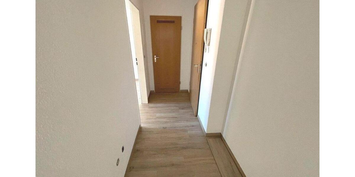 Dachgeschoßwohnung Thalheim/Erzgebirge Erzgebirge - 2 Zimmer, 52 m&sup2;, 335&euro; | Angebot:25917466
