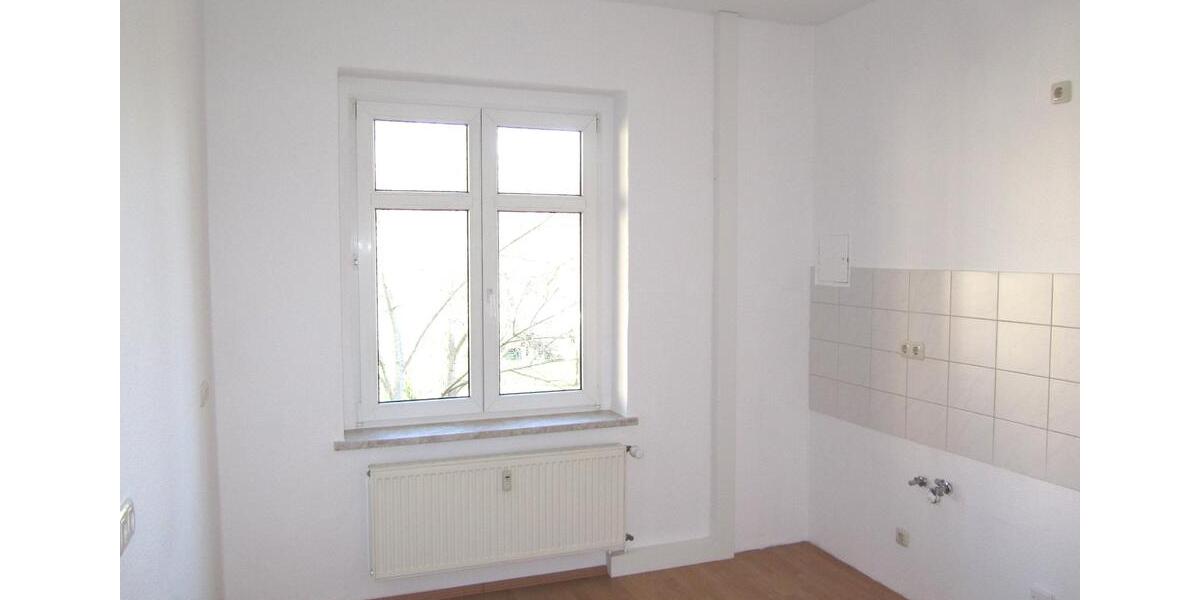 Etagenwohnung Zwickau Zwickau-Nord - 3 Zimmer, 87 m&sup2;, 480&euro; | Angebot:25991295