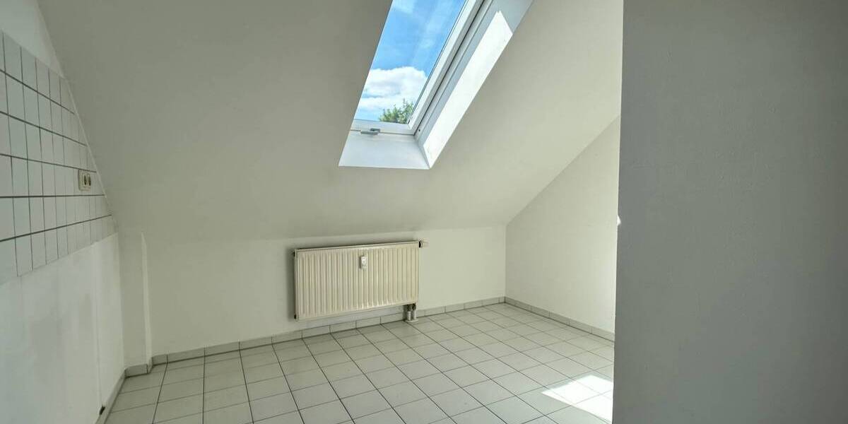 Etagenwohnung Zwickau Crossen - 2 Zimmer, 40 m&sup2;, 270&euro; | Angebot:25670158