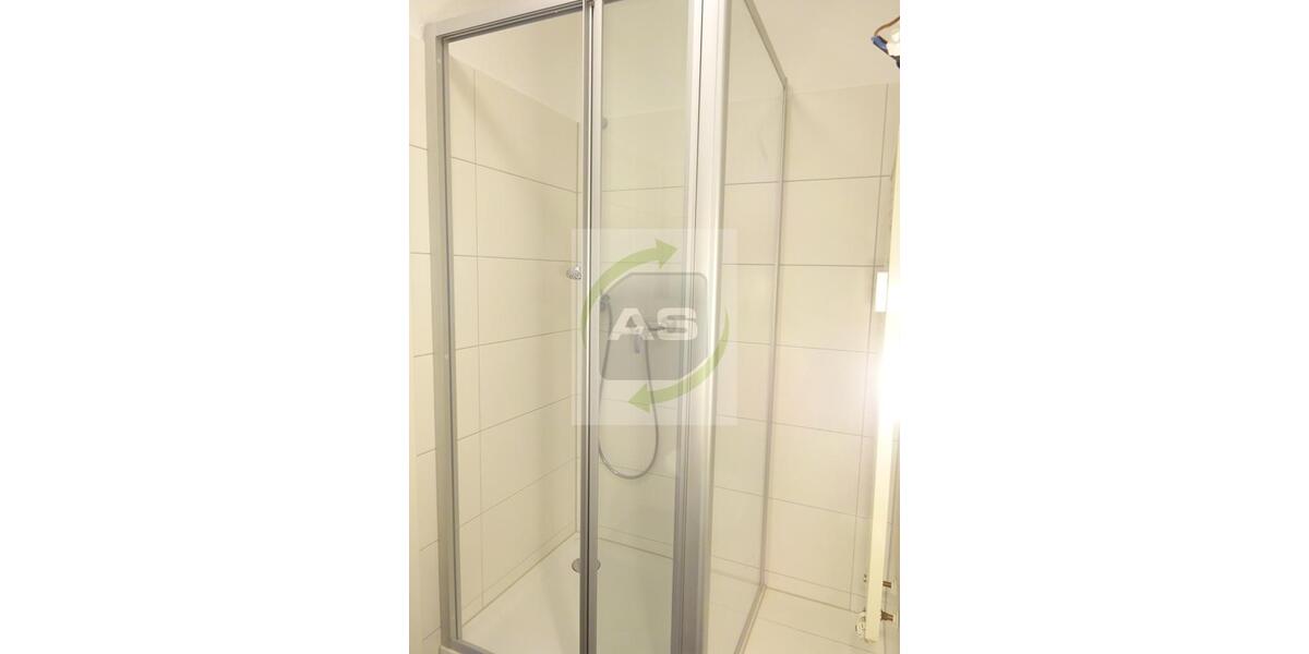 Dachgeschoßwohnung Zwickau Zwickau-Nord - 1 Zimmer, 35 m&sup2;, 250&euro; | Angebot:22591356