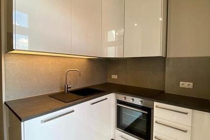 Wohnung Zwickau - 2 Zimmer, 65 m&sup2;, 600&euro; | Angebot:25046086