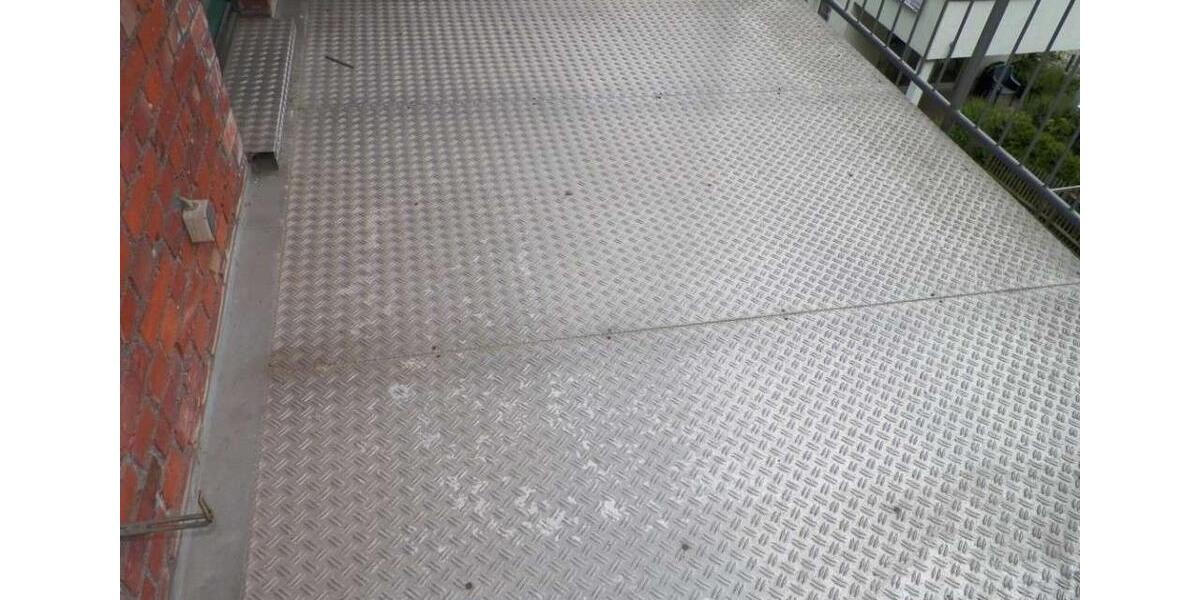 Etagenwohnung Zwickau - 3 Zimmer, 65 m&sup2;, 439&euro; | Angebot:24589901