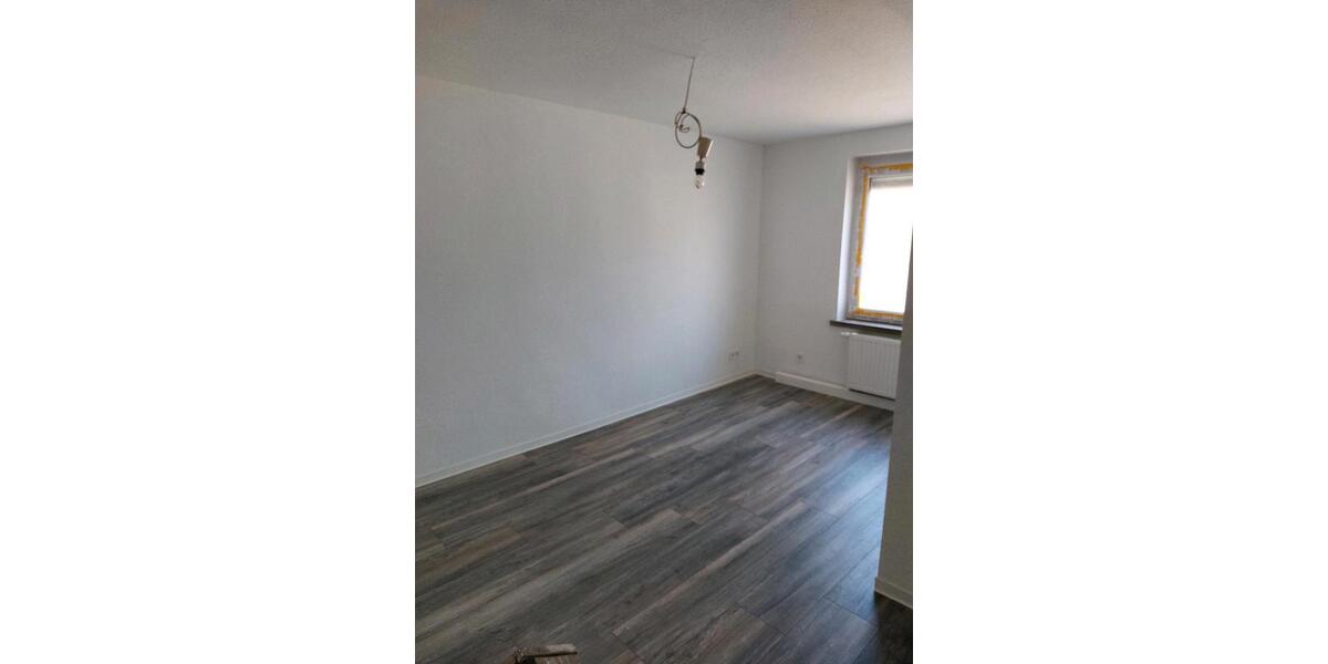 Reihenhaus Greiz - 4 Zimmer, 118 m&sup2;, 890&euro; | Angebot:25979044