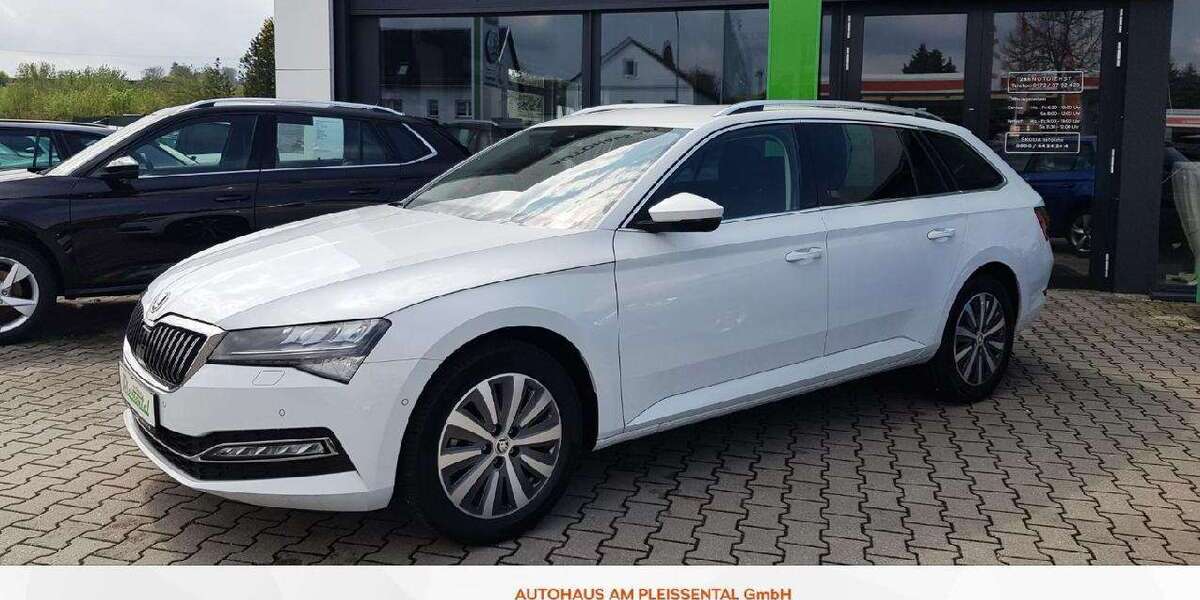 Skoda Superb 28.700 km 33.860 &euro; Werdau OT Langenhessen 08412