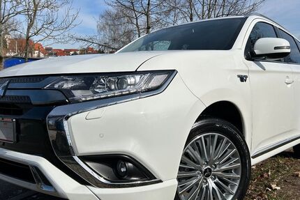 Mitsubishi Outlander 105.500 km 15.999 &euro; Ronneburg 07580