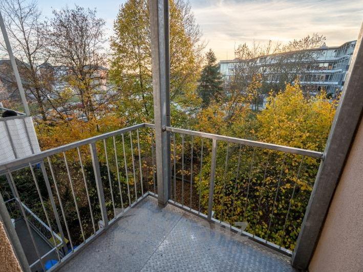 Etagenwohnung Zwickau - 3 Zimmer, 71 m&sup2;, 427&euro; | Angebot:23466765