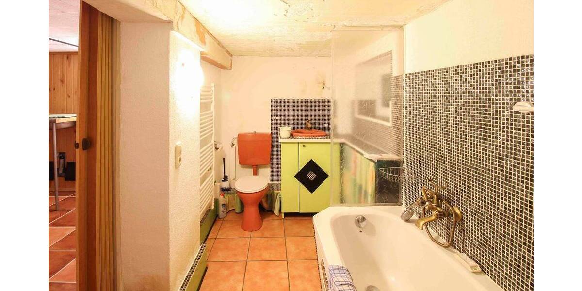 Reihenmittelhaus Zwickau Schedewitz - 3 Zimmer, 80 m&sup2;, 76.000&euro; | Angebot:26584848