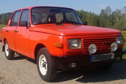 Wartburg 353 73.100 km 6.450 &euro; Kirchberg OT Stangengrün 08107