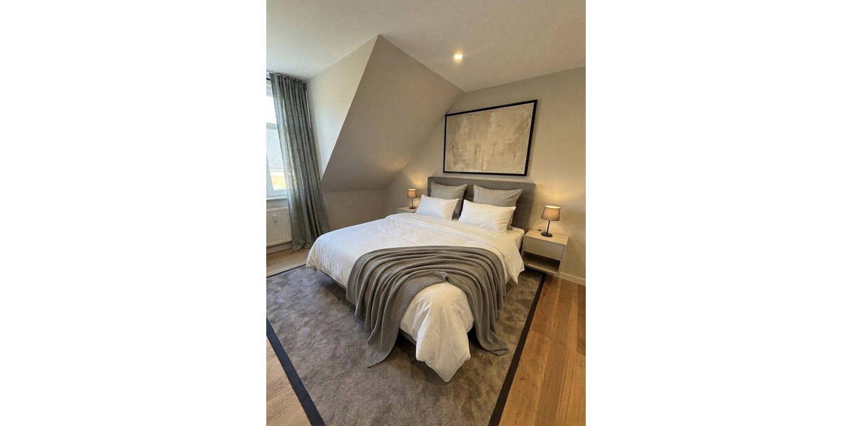 Etagenwohnung Zwickau Pölbitz - 3 Zimmer, 89 m&sup2;, 1.500&euro; | Angebot:25969722