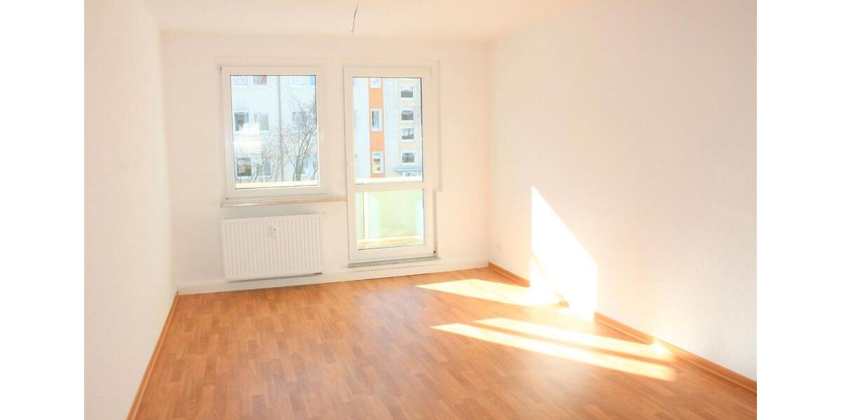 Etagenwohnung Reichenbach im Vogtland - 2 Zimmer, 50 m&sup2;, 256&euro; | Angebot:26676996