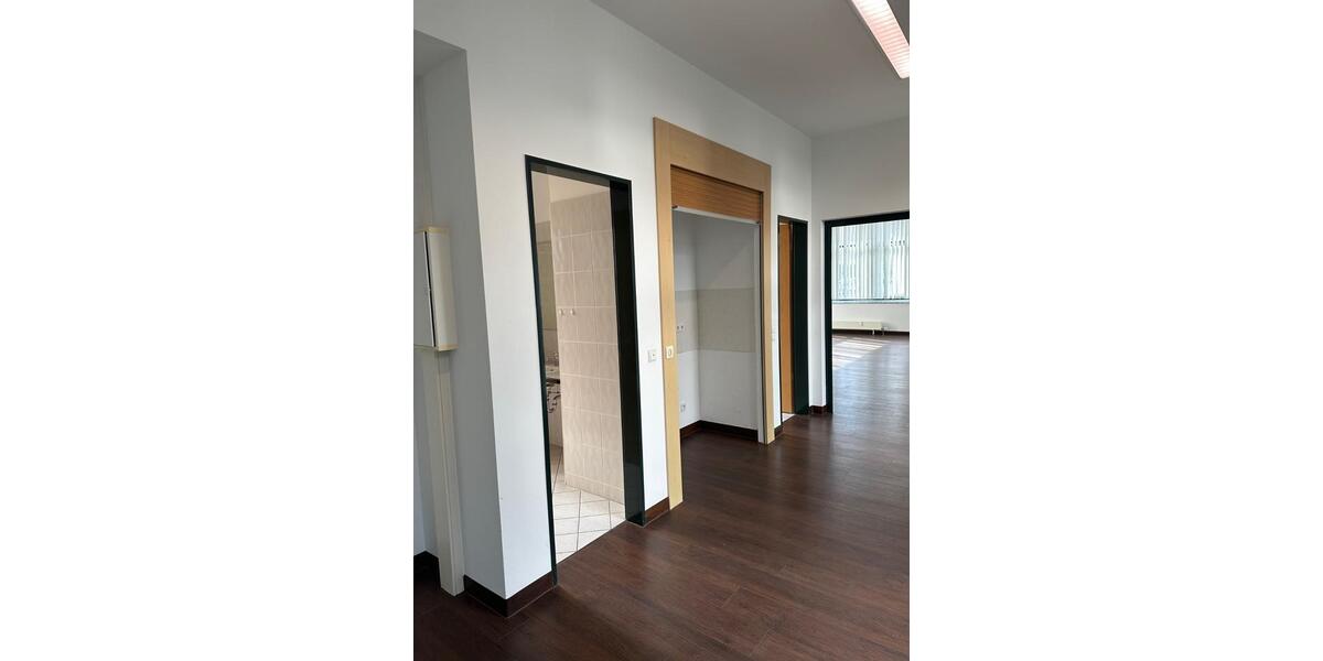 Gewerbeobjekt Limbach-Oberfrohna Oberfrohna - 665&euro; | Angebot:15917742