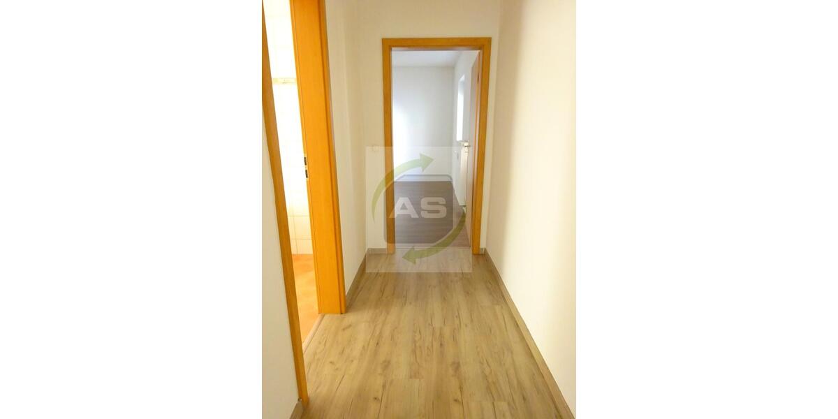 Etagenwohnung Zwickau Cainsdorf - 2 Zimmer, 88 m&sup2;, 399&euro; | Angebot:25976336