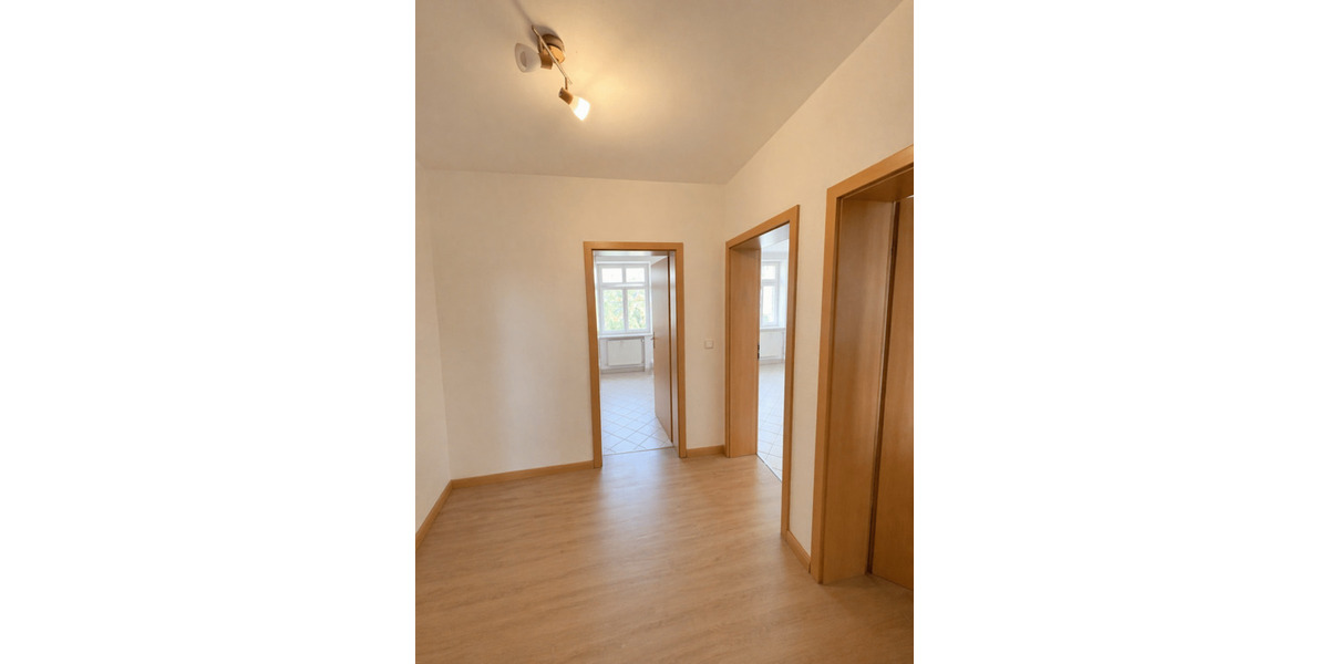 Etagenwohnung Zwickau Pölbitz - 2 Zimmer, 57 m&sup2;, 59.000&euro; | Angebot:26503068