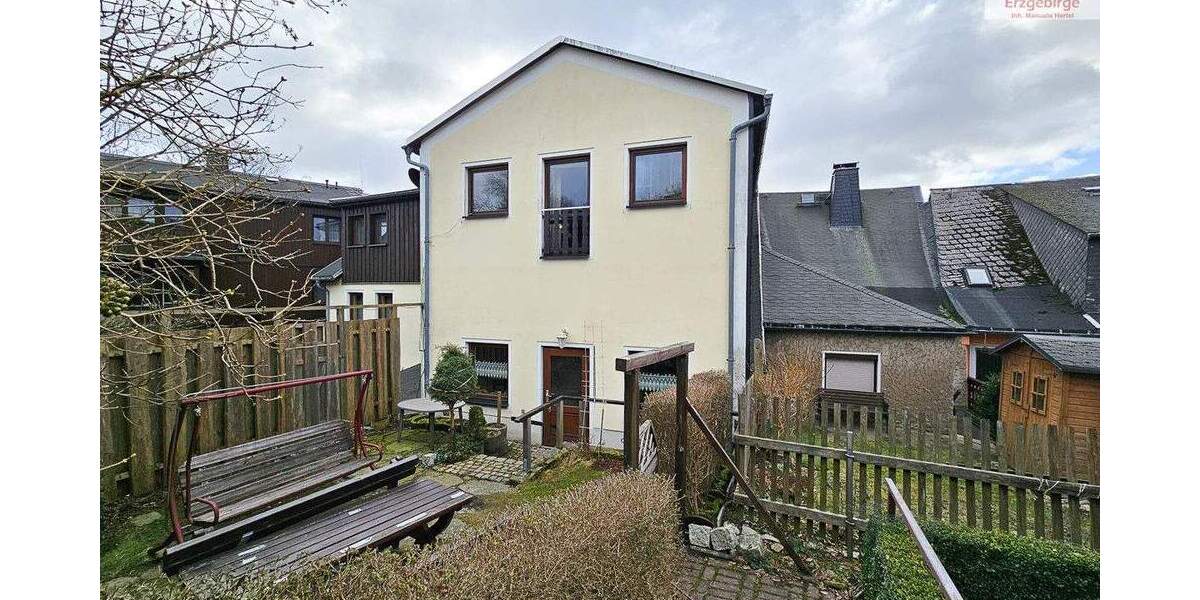 Mehrfamilienhaus, Wohnhaus Grünhain / Beierfeld Grünhain - 8 Zimmer, 200 m&sup2;, 269.000&euro; | Angebot:25688219