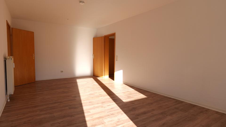 Etagenwohnung Auerbach/Vogtland Vogtland - 2 Zimmer, 63 m&sup2;, 365&euro; | Angebot:24442888