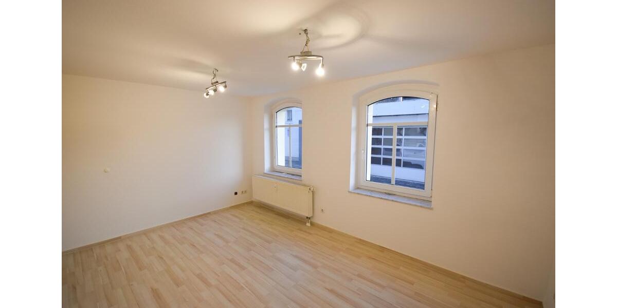 Erdgeschoßwohnung Reinsdorf - 2 Zimmer, 50 m&sup2;, 335&euro; | Angebot:25152644