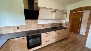 Dachgeschoßwohnung Ellefeld - 4 Zimmer, 95 m&sup2;, 665&euro; | Angebot:26682530