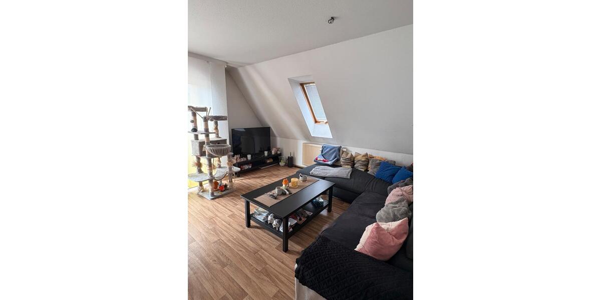 Dachgeschoßwohnung Waldenburg - 2 Zimmer, 60 m&sup2;, 295&euro; | Angebot:25830318