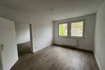 Etagenwohnung Zwickau Eckersbach - 2 Zimmer, 50 m&sup2;, 299&euro; | Angebot:26246308