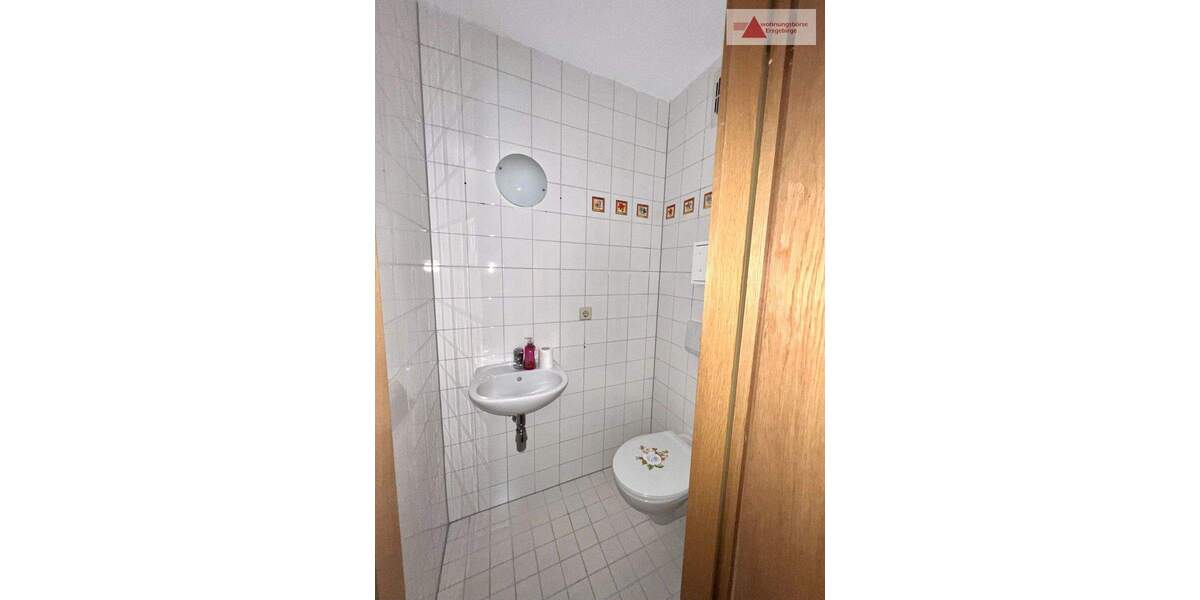 Etagenwohnung Limbach-Oberfrohna Oberfrohna - 3 Zimmer, 75 m&sup2;, 79.900&euro; | Angebot:25688256