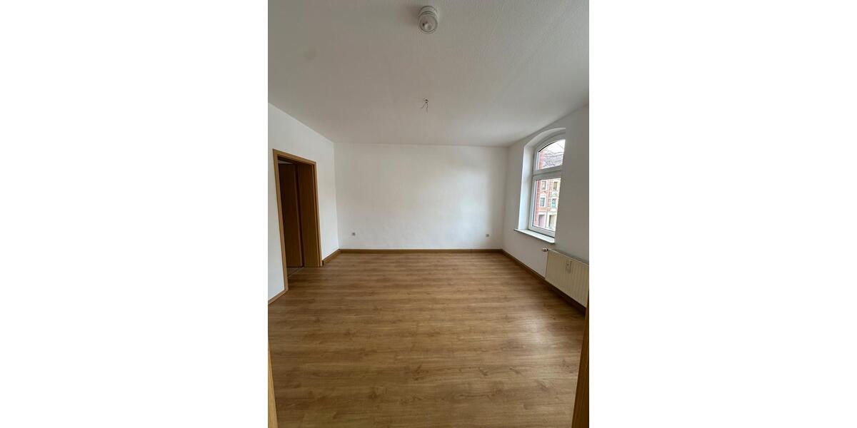 Etagenwohnung Hohenstein-Ernstthal Ernstthal - 3 Zimmer, 71 m&sup2;, 349&euro; | Angebot:25286138