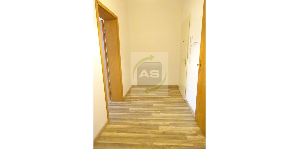 Etagenwohnung Zwickau - 3 Zimmer, 66 m&sup2;, 399&euro; | Angebot:24704380