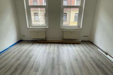 Wohnung Zwickau Marienthal Ost - 1 Zimmer, 34 m&sup2;, 170&euro; | Angebot:22242497