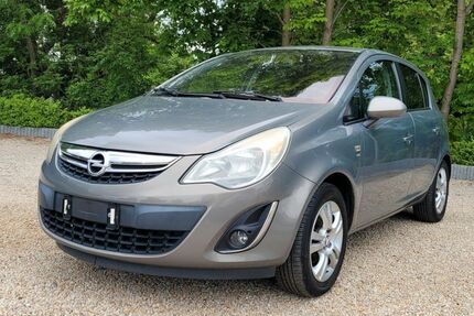 Opel Corsa 155.953 km 2.980 &euro; Zwickau 08056