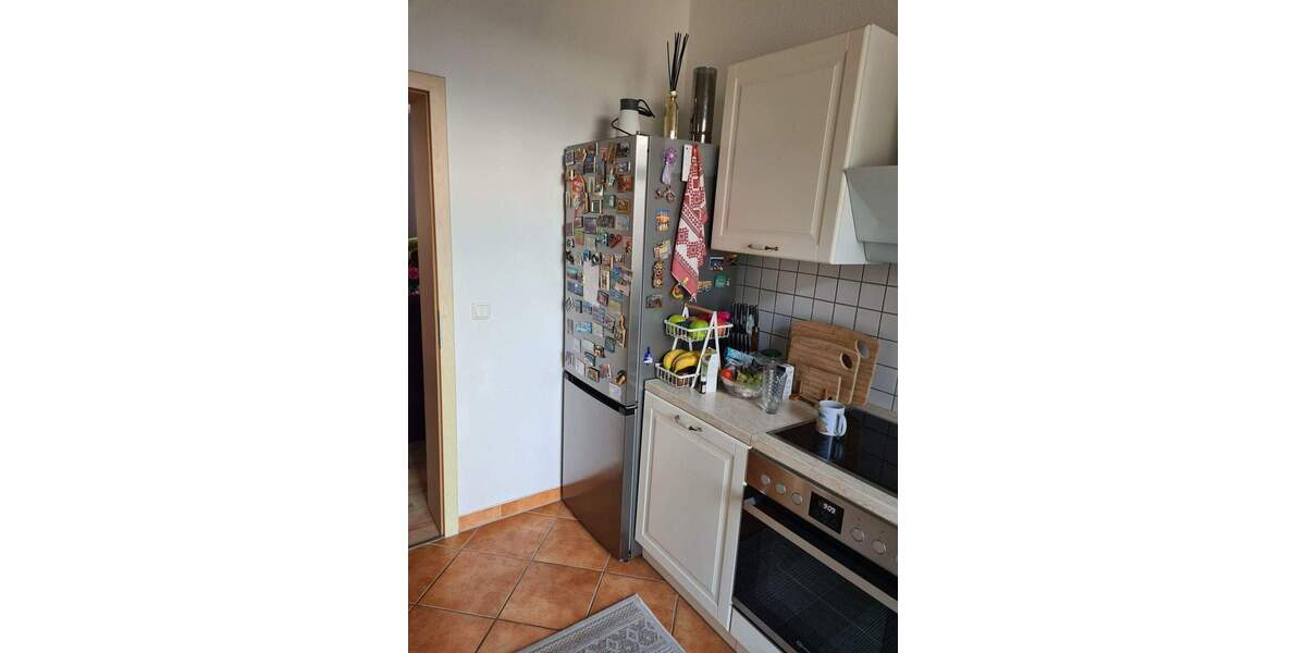 Etagenwohnung Zwickau Pölbitz - 3 Zimmer, 93 m&sup2;, 560&euro; | Angebot:25707502