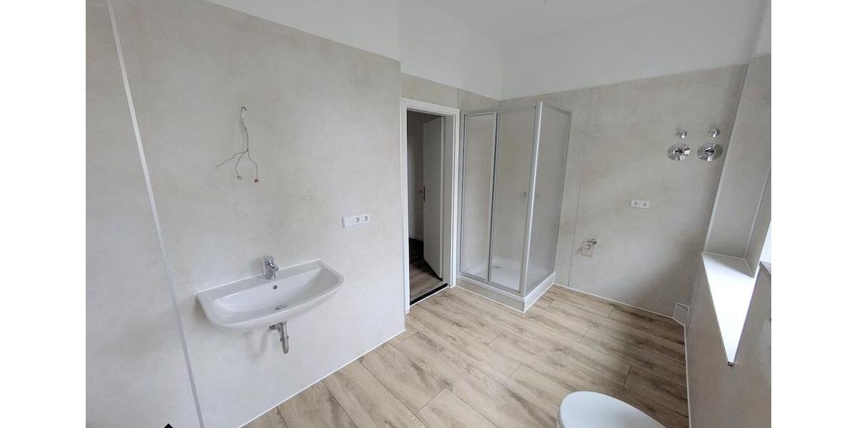 Maisonettenwohnung Glauchau - 3 Zimmer, 130 m&sup2;, 845&euro; | Angebot:25945679