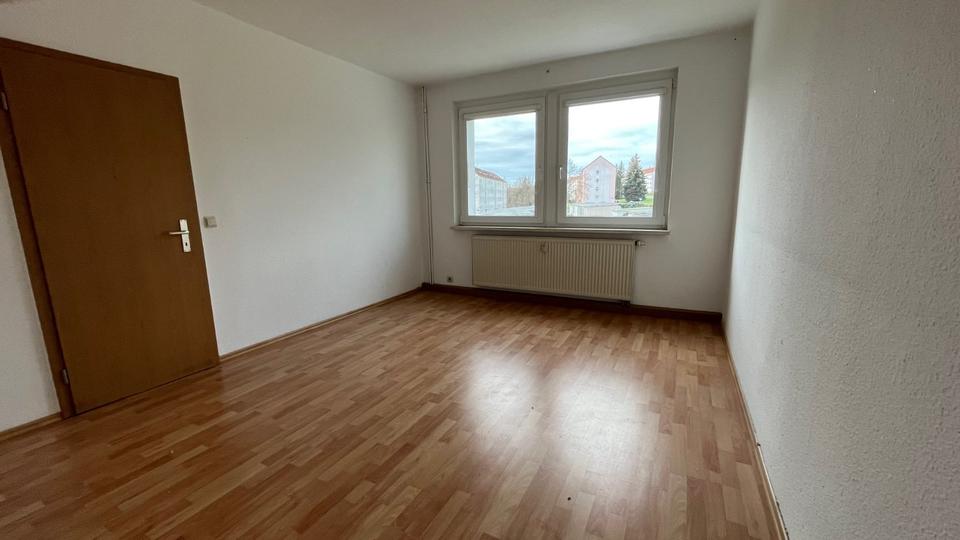 Etagenwohnung Crimmitschau - 2 Zimmer, 46 m&sup2;, 270&euro; | Angebot:24489744