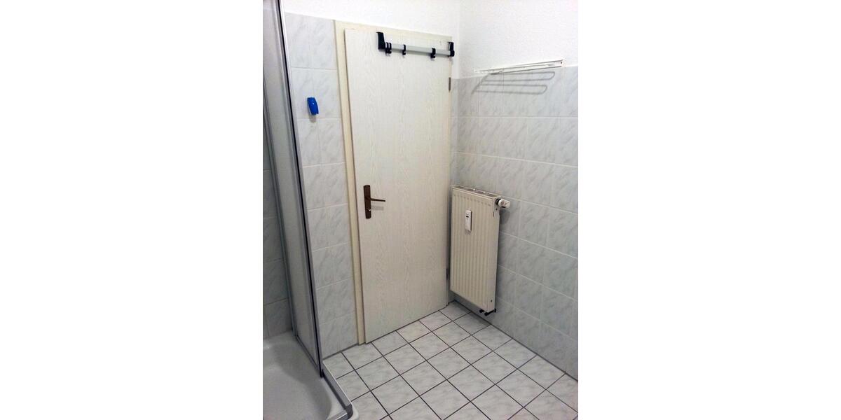 Etagenwohnung Zwickau - 2 Zimmer, 45 m&sup2;, 225&euro; | Angebot:25934615