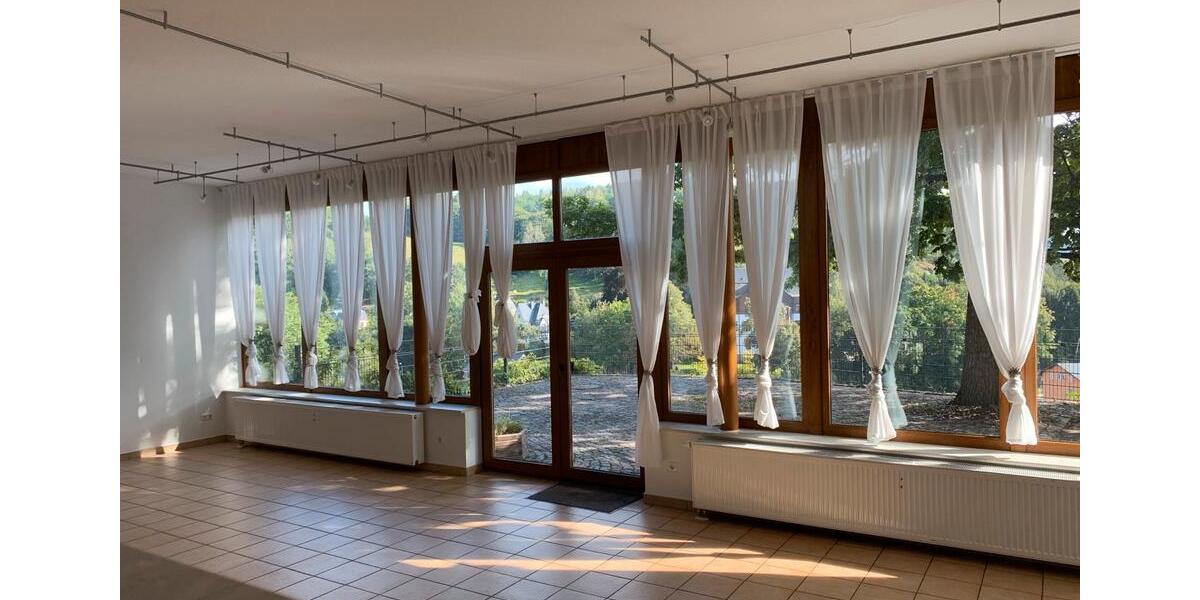 Gewerbeobjekt Schwarzenberg/Erzgebirge Erzgebirge - 900&euro; | Angebot:25213081