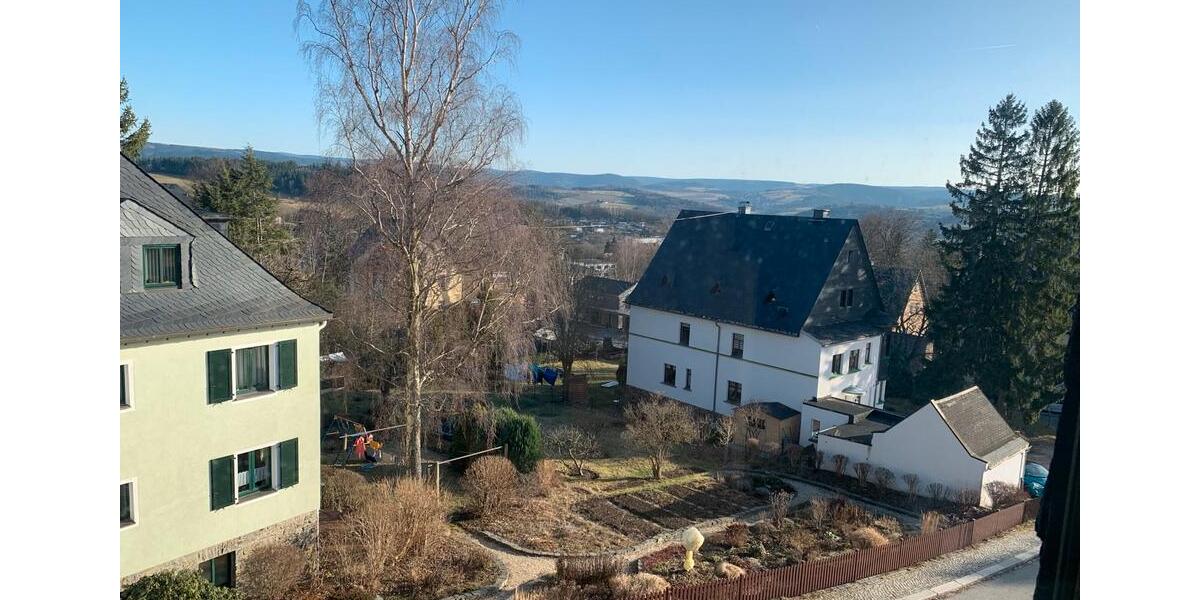 Dachgeschoßwohnung Schwarzenberg/Erzgebirge Erzgebirge - 3 Zimmer, 63 m&sup2;, 330&euro; | Angebot:25270953