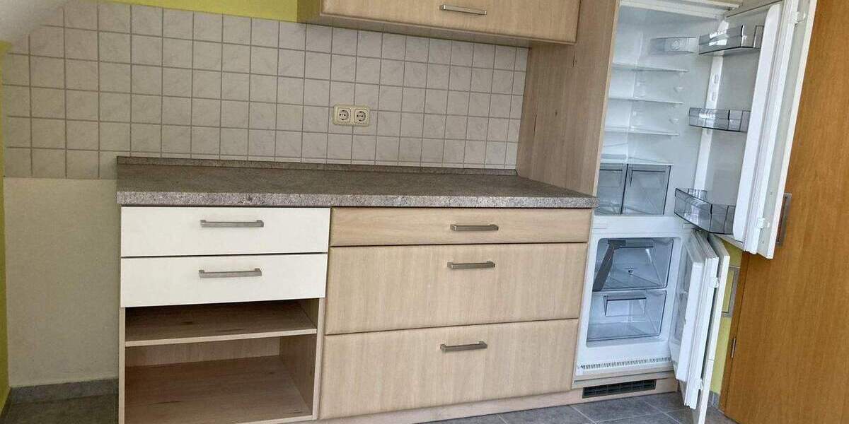 Etagenwohnung Zwickau Pölbitz - 2 Zimmer, 57 m&sup2;, 74.000&euro; | Angebot:25707419